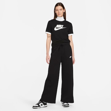 Camiseta Nike Sportswear Essentials Feminina - ATPSHOP