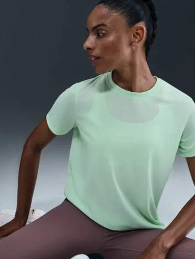 Camiseta Nike Tee Dri-FIT Feminina Verde - ATPSHOP